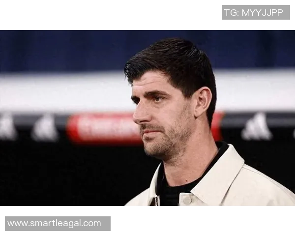 丢人：现场视角复原皇马门将库尔图瓦被对方侮辱，皇马全队傻眼了